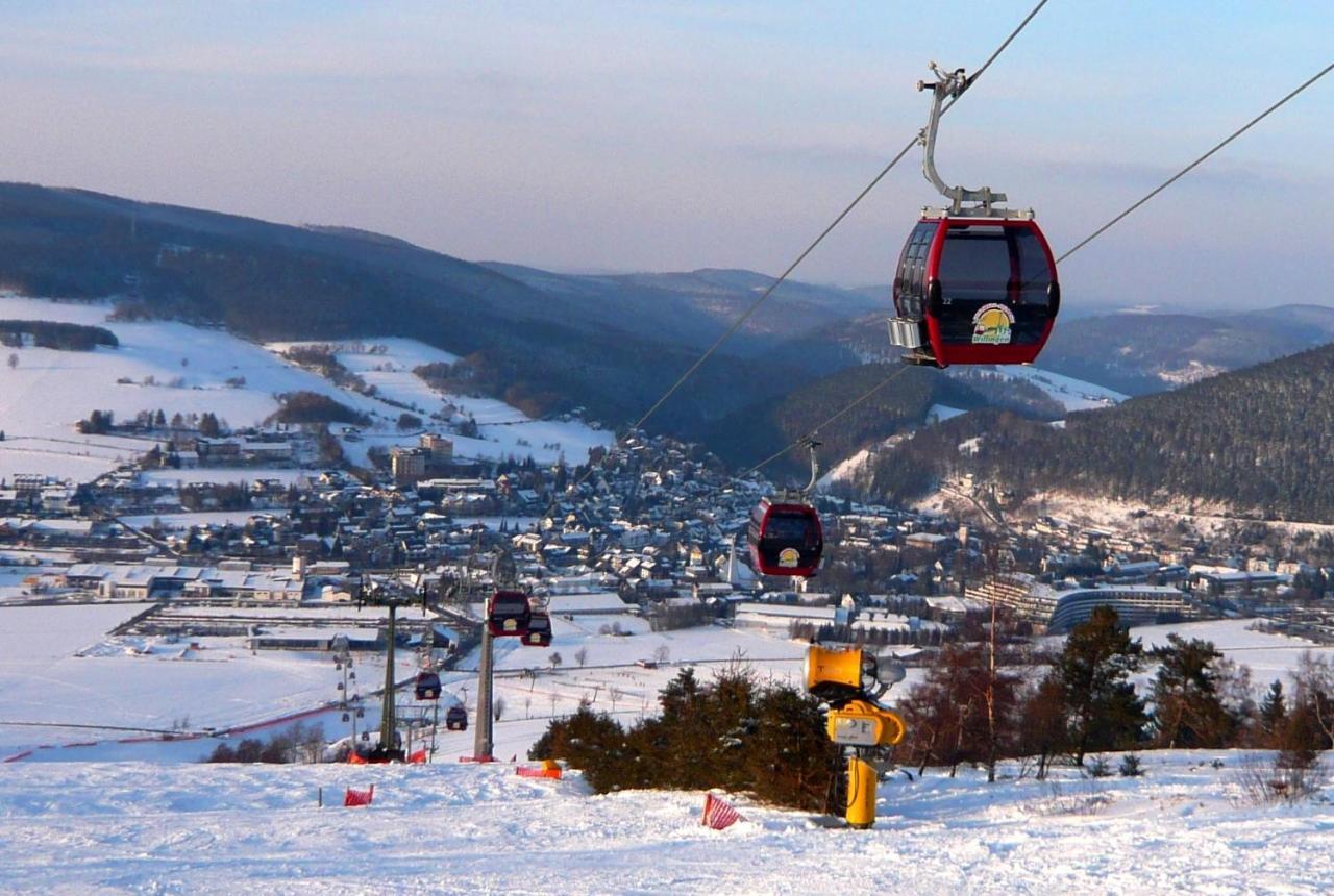 Quartier12 "Ski In & Bike Out" - Fewo Berg Виллинген Экстерьер фото